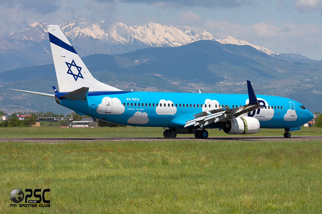 4X-EKU B737-8Z9 33834/1938 UP