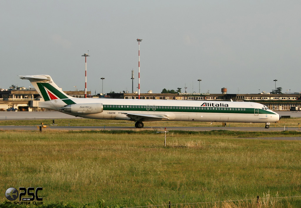 McDonnell Douglas MD-80/90 - MSN 53057 - I-DACW @ Aeroporto di Verona © Piti Spotter Club Verona