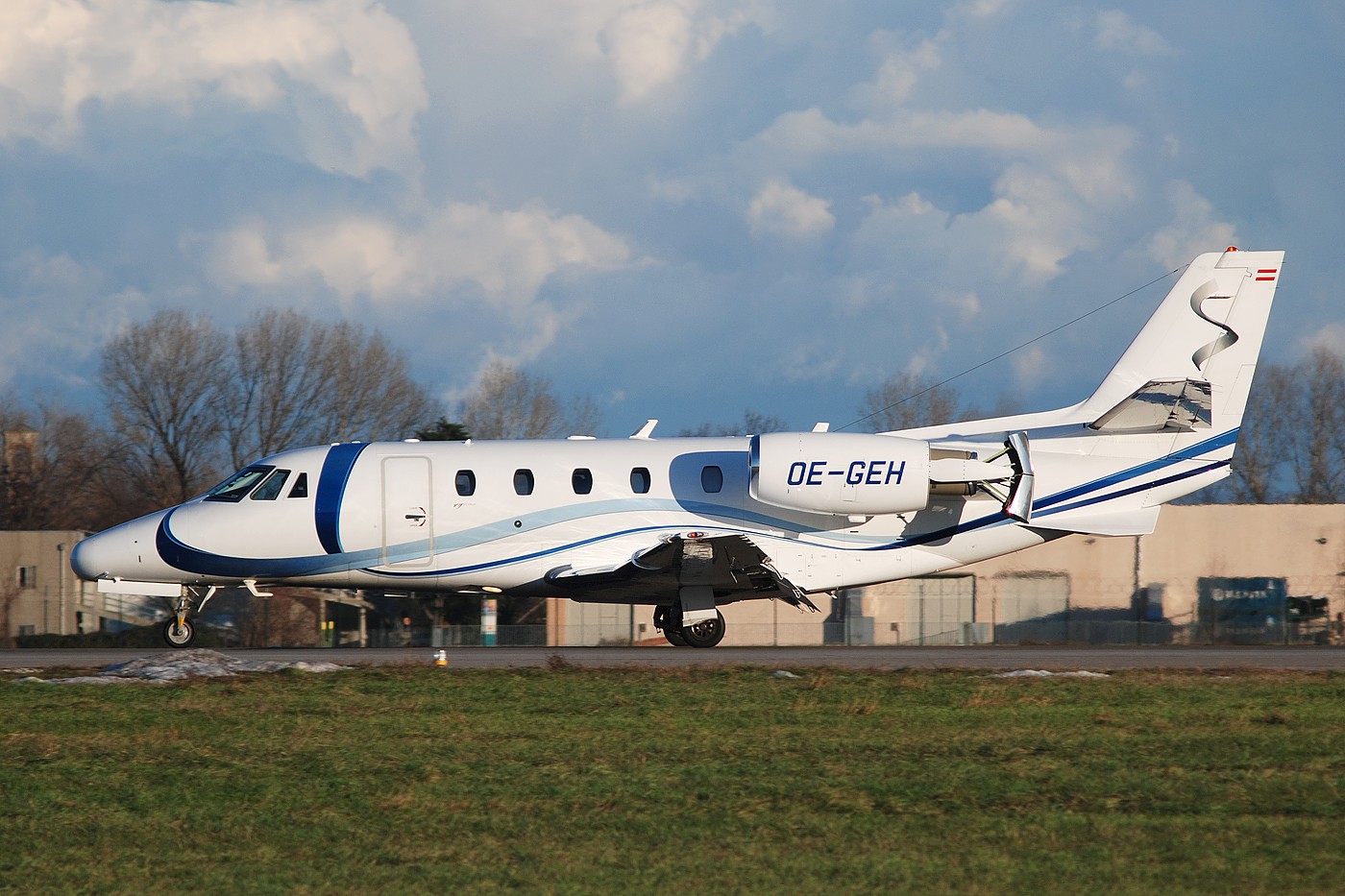 OE-GEH Ce560XLS 560-5755 Avcon Jet AG @ Milano Linate Airport 02.01.2010 © Piti Spotter Club Verona
