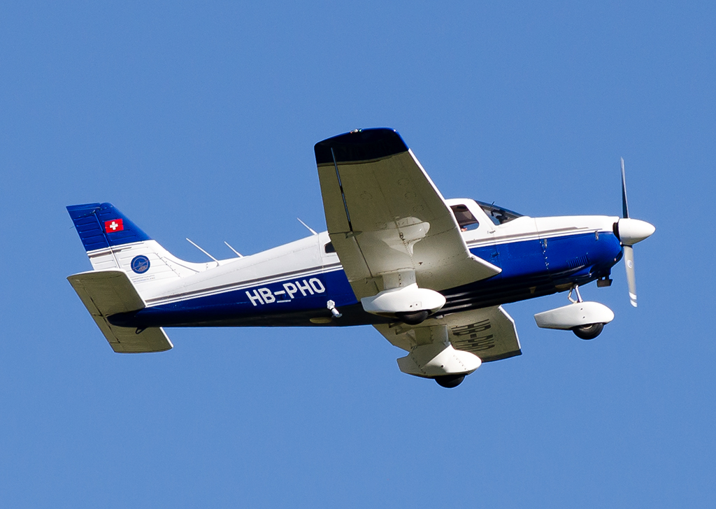HB-PHO Piper PA-28-181 Archer 2 P28A 28-8390030 Flugsportgr. Zuercher-Oberland @ Aeroporto di Bolzano © Piti Spotter Club Verona