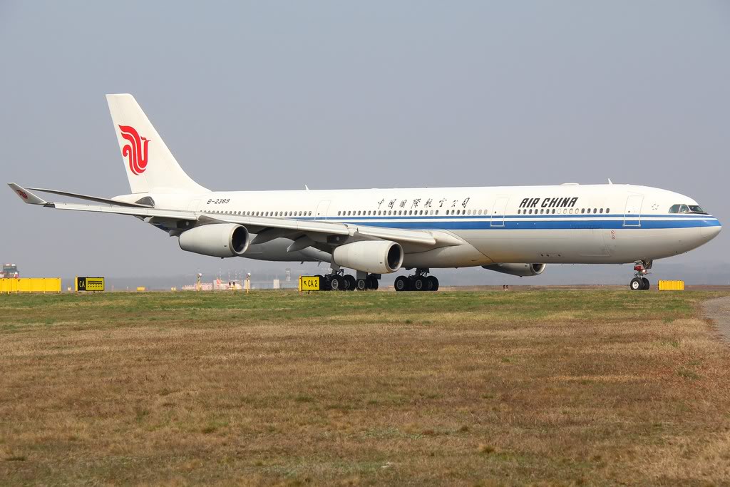 B-2389 A340-313X 243 Air China @ Milano Malpensa Airport 25.03.2012 © Piti Spotter Club Verona