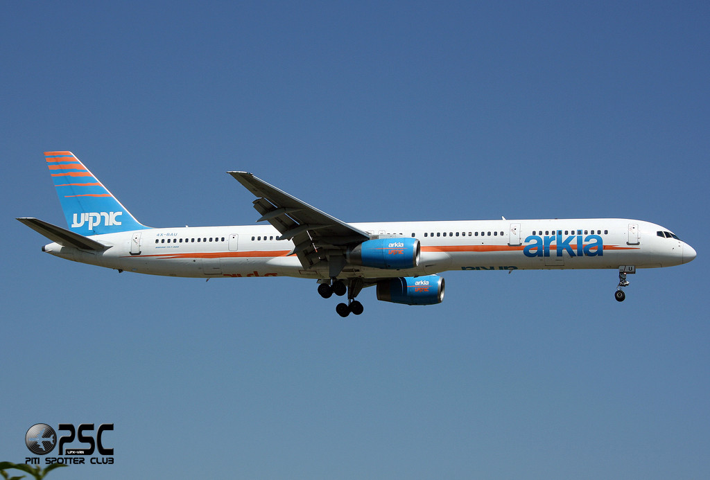 4X-BAU B757-3E7 30178/906 Arkia Israeli Airlines