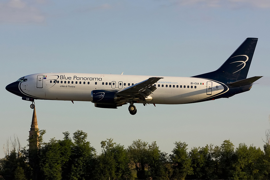 EI-CUA B737-4K5 24901/1854 Blue Panorama Airlines @ Treviso Airport 15.09.2012 © Piti Spotter Club Verona