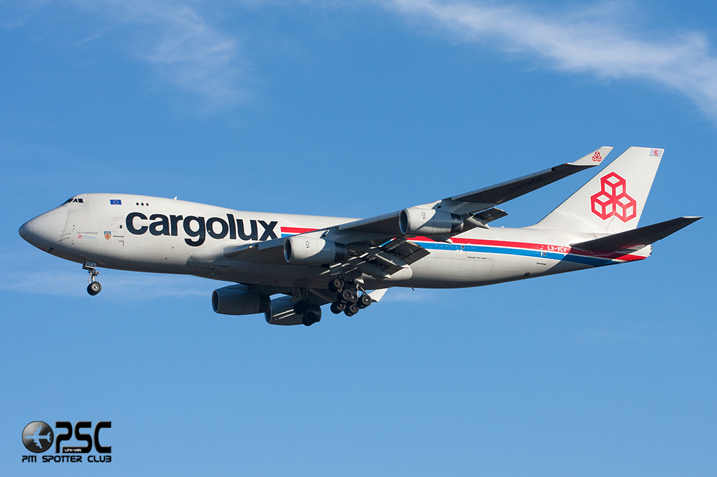 LX-VCV B747-4R7F 34235/1366 Cargolux @ Milano Malpensa Airport 27.12.2013 © Piti Spotter Club Verona