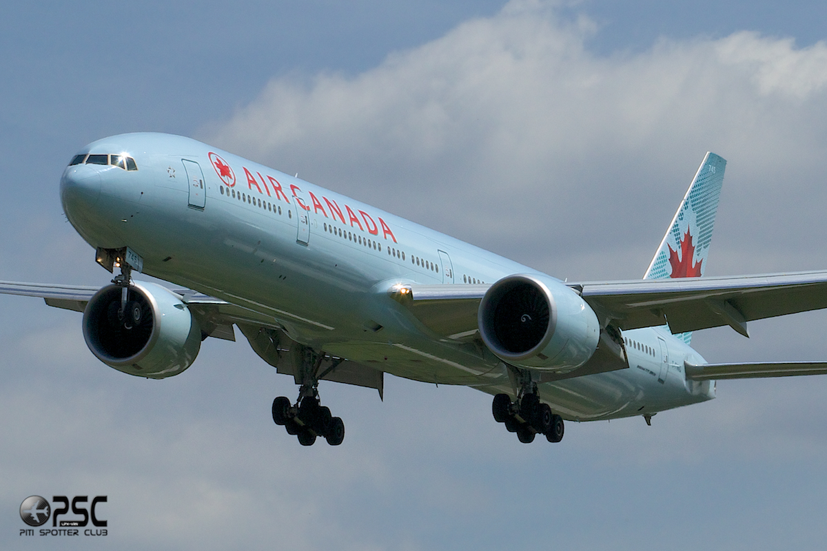 C-FNNQ B777-333ER 43251/1154 Air Canada @ London Heathrow Airport 12.06.2014 © Piti Spotter Club Verona
