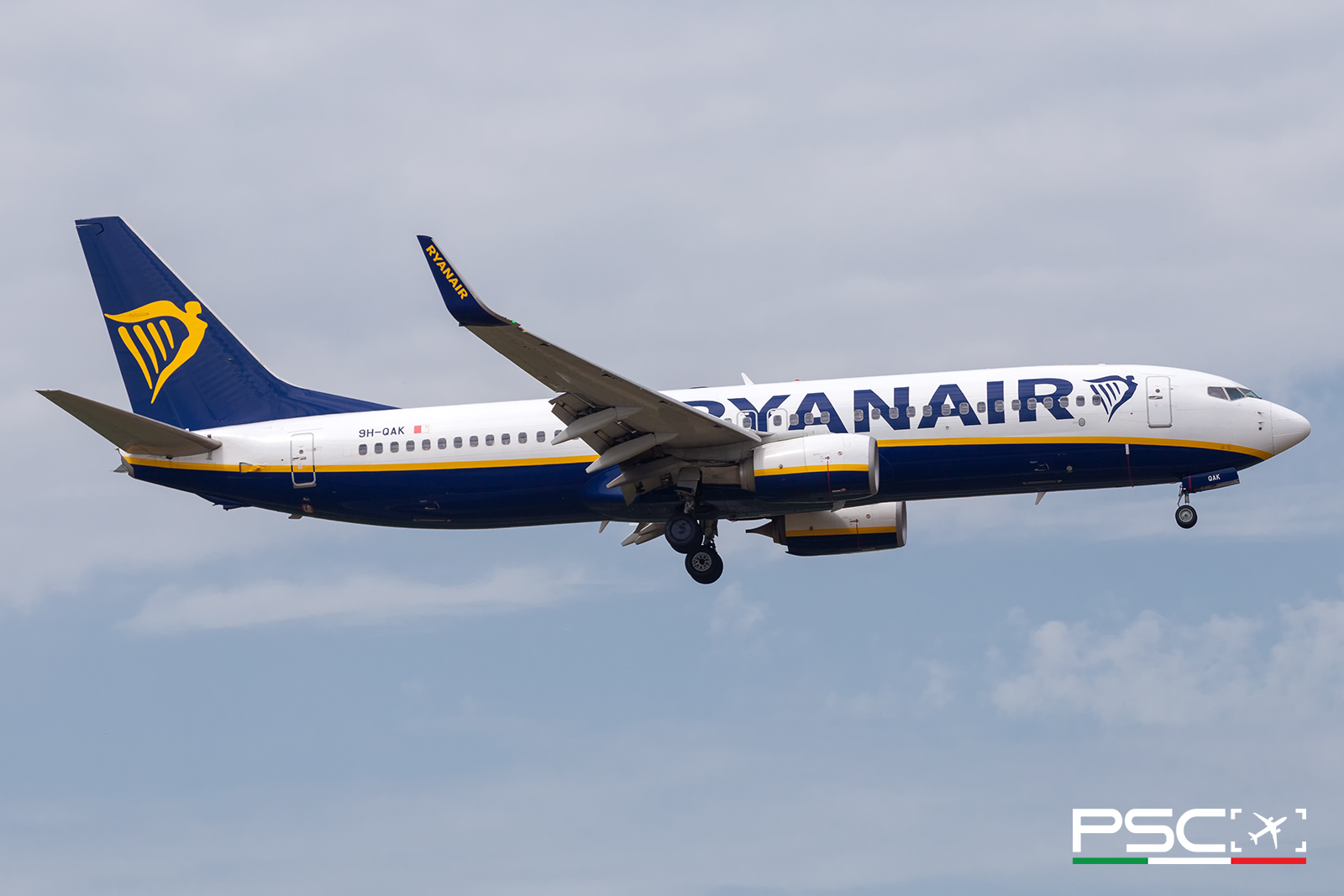 9H-QAK Boeing 737-800 44793 6403 cfm56-7B24  Malta Air 2017 