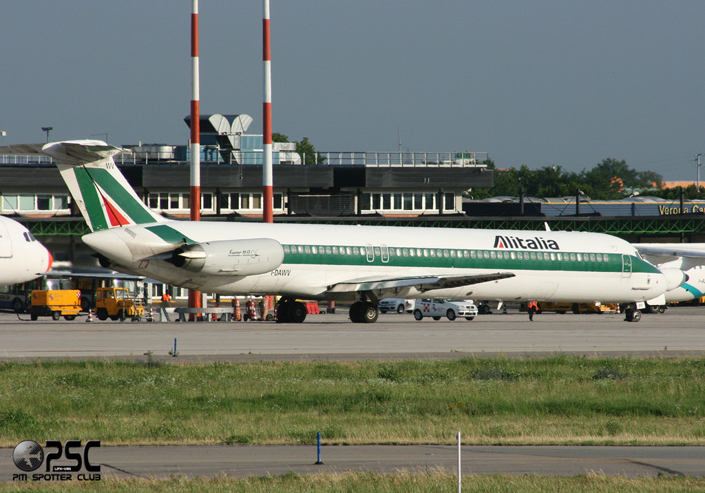 McDonnell Douglas MD-80/90 - MSN 49211 - I-DAWV  @ Aeroporto di Verona © Piti Spotter Club Verona