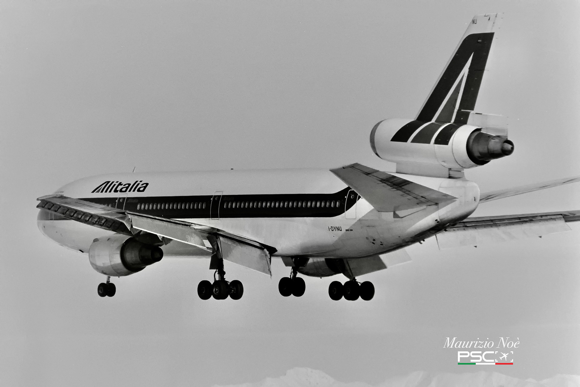 I-DYNU Douglas DC-10-30 47865 135 CF6-50C2  Alitalia 1973  © collezione Maurizio Noè p.g.c. - Piti Spotter Club Verona