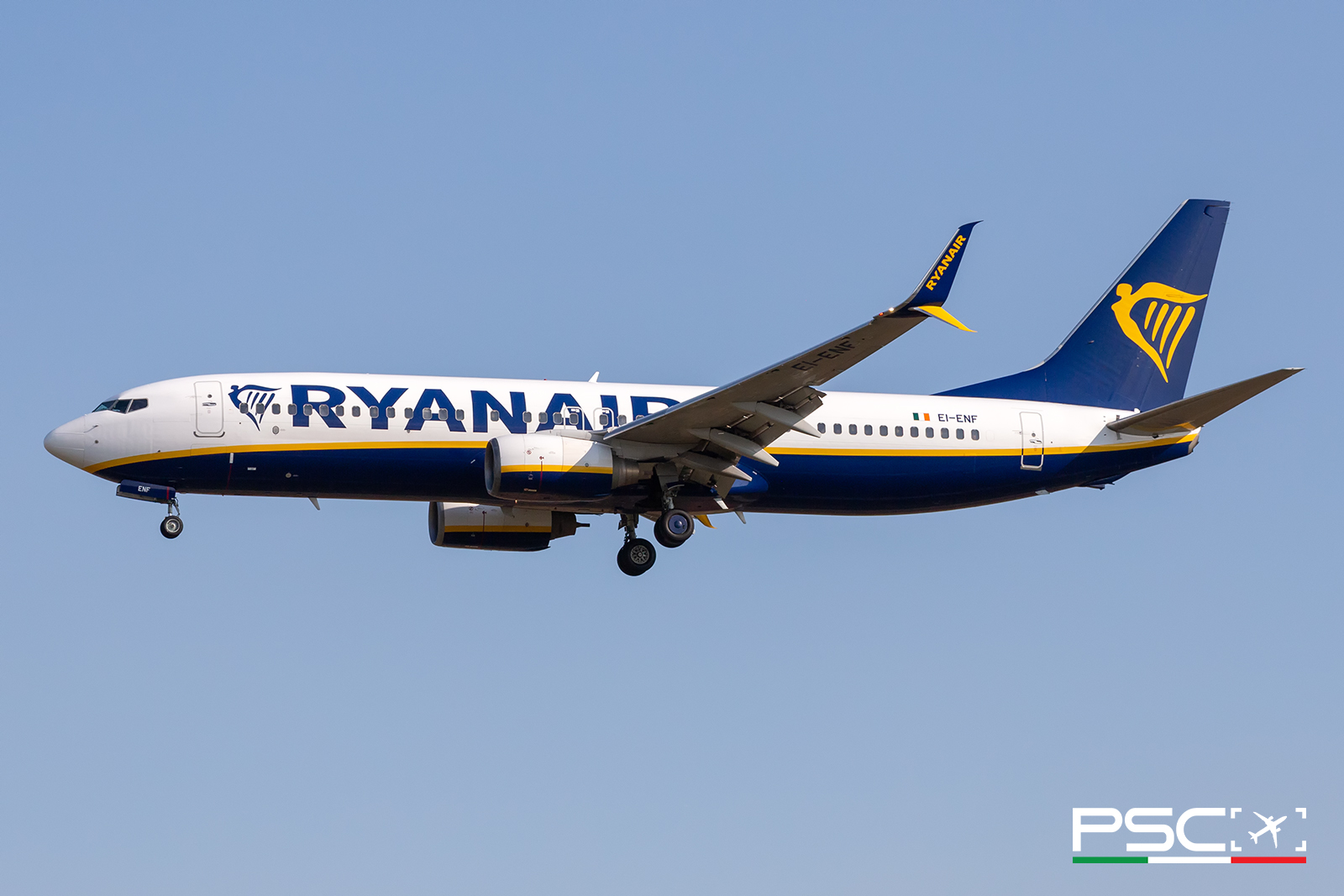 EI-ENF Boeing 737-8AS 35034 3451 cfm56-7B26  Ryanair 2010 