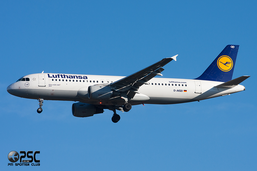 D-AIQD A320-211 202 Lufthansa @ Milano Malpensa Airport 27.12.2013 © Piti Spotter Club Verona
