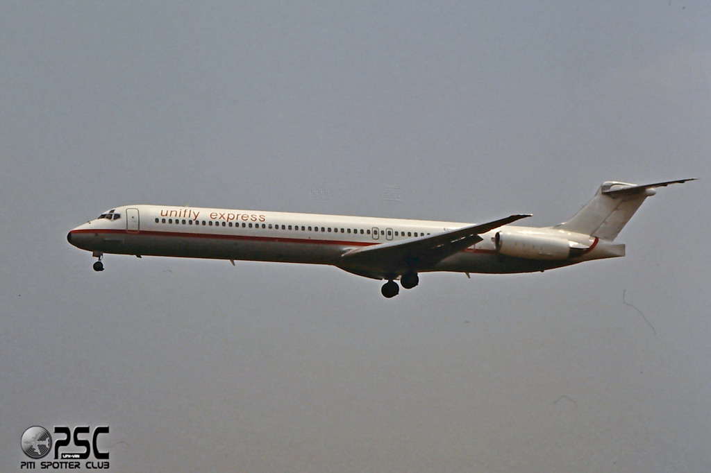 EI-BTV- 9620 1484 McDonnell Douglas MD-83 @ Aeroporto di Verona © Piti Spotter Club Verona