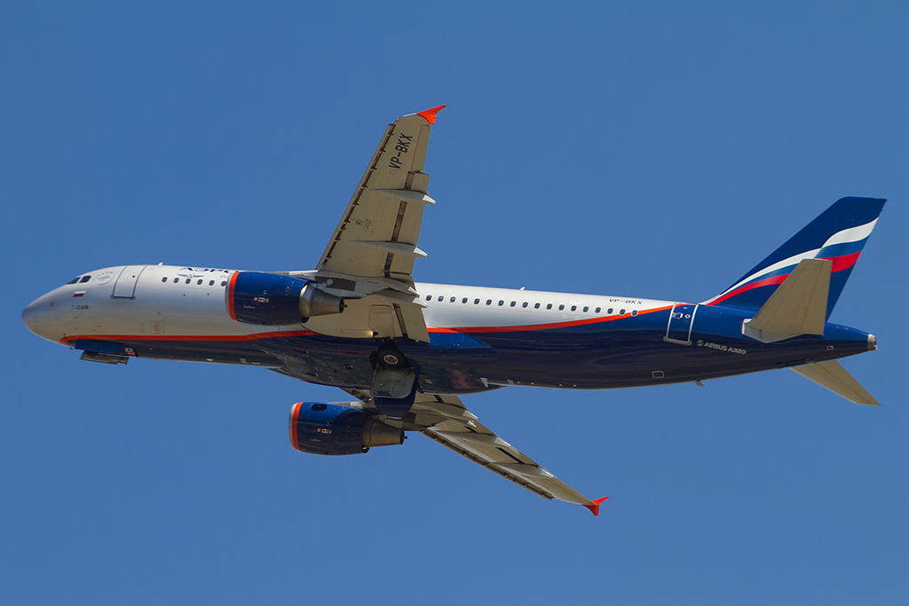 VP-BKX A320-214 3410 Aeroflot @ Bologna Airport 20.08.2015 © Piti Spotter Club Verona