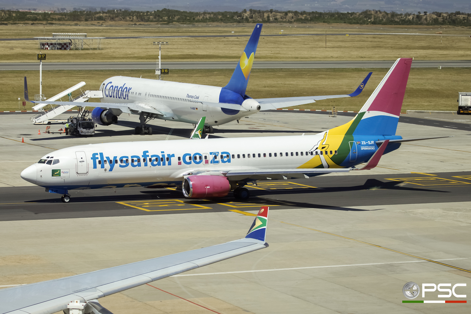 ZS-SJR Boeing 737-844 32631 1176 cfm56-7B26 FlySafair 2002 © Piti Spotter Club Verona