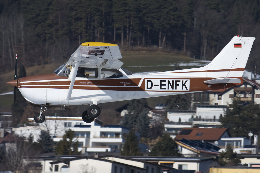 D-ENFK Reims Aviation F172M Skyhawk C172 1447 @ Innsbruck Airport 26.10.2013 © Piti Spotter Club Verona