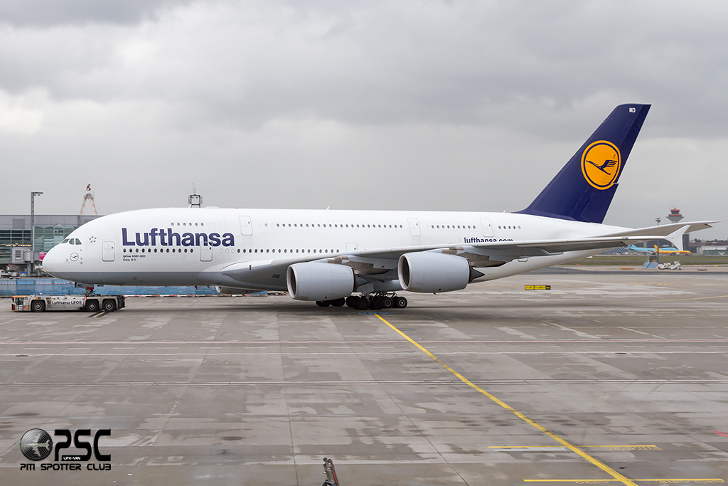 D-AIMD A380-841 48 Lufthansa @ Frankfurt Airport 22.10.2014 © Piti Spotter Club Verona