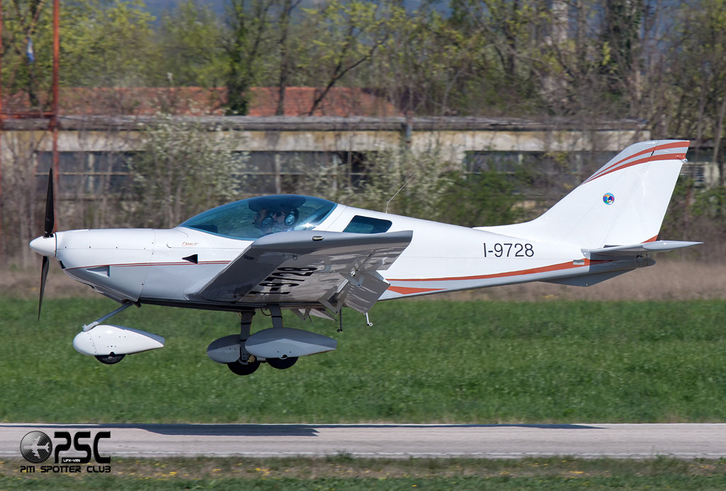 I-9728 -  CZAW / Czech Sport Aircraft SportCruiser