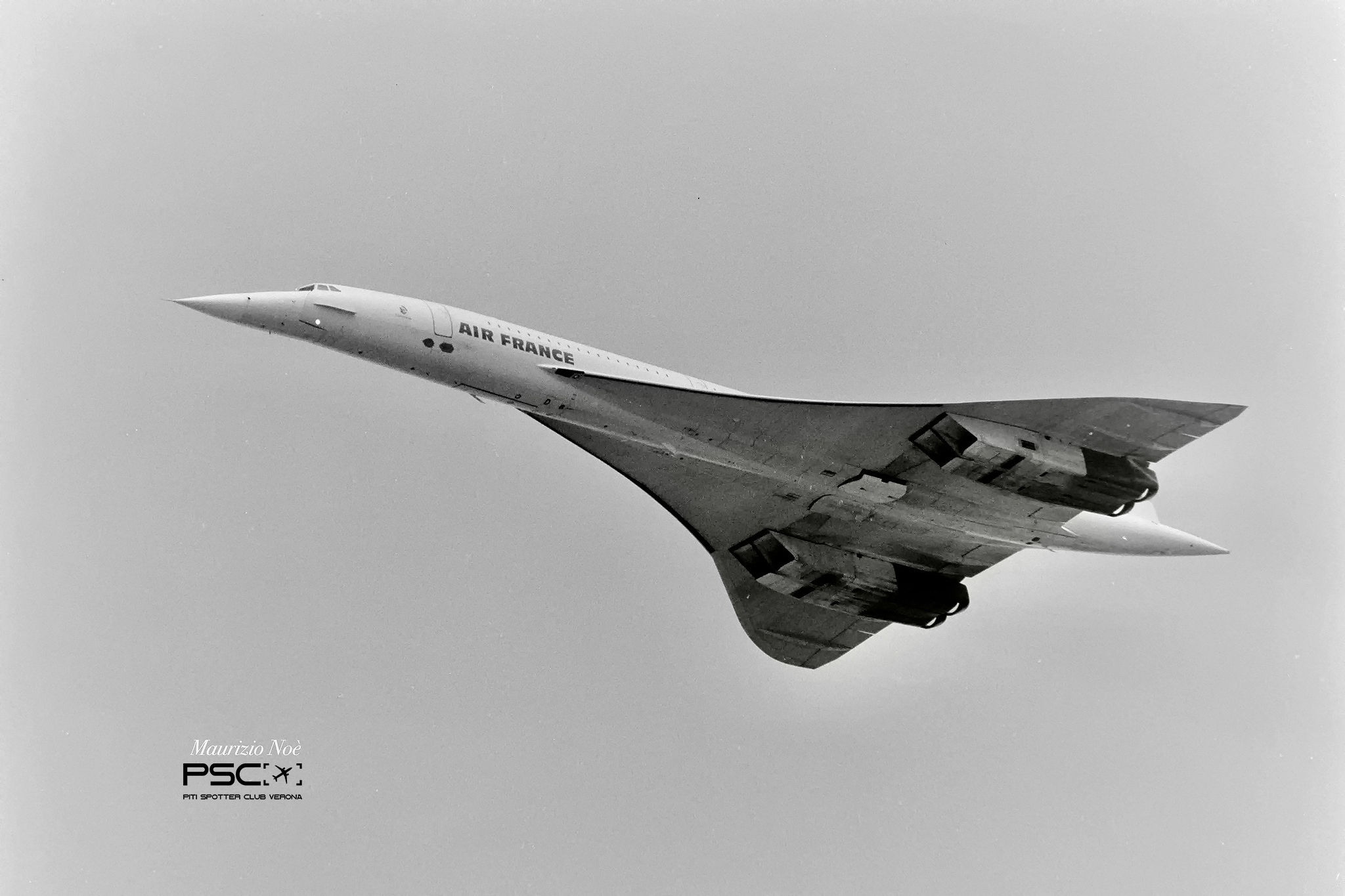 F-BVFD Concorde 200 Variant 101 211  Olympus 593  Air France 1976 © collezione Maurizio Noè p.g.c. - Piti Spotter Club Verona