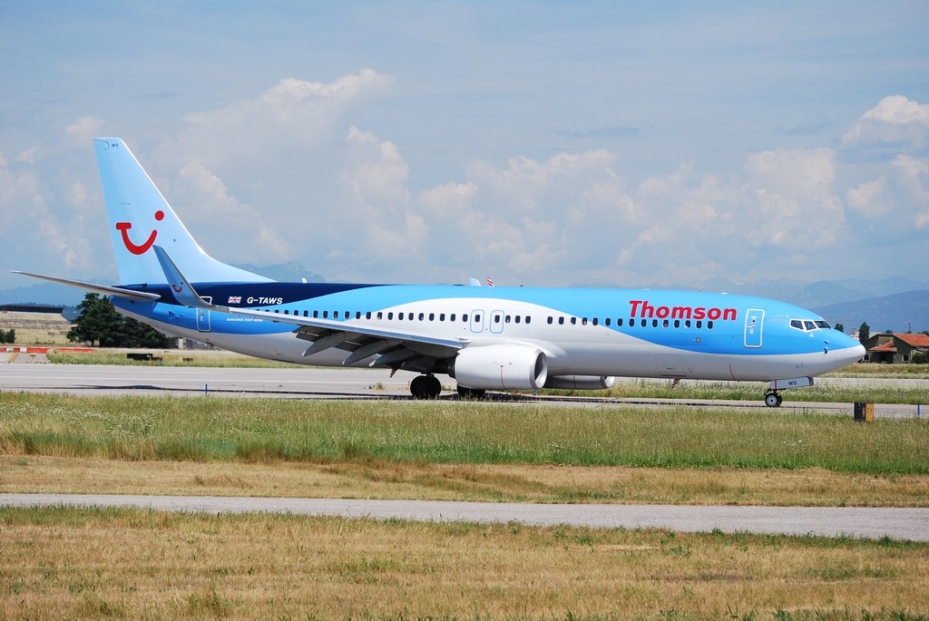 G-TAWS B737-8K5 37241/4842 Thomson Airways