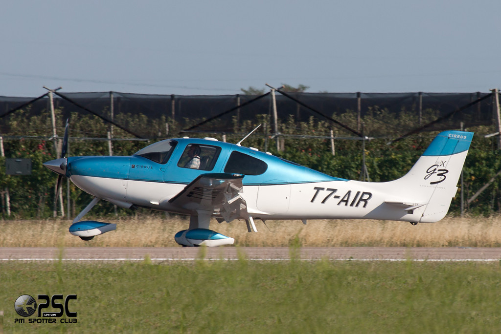 T7-AIR - Untitled Cirrus SR-22 GTSX