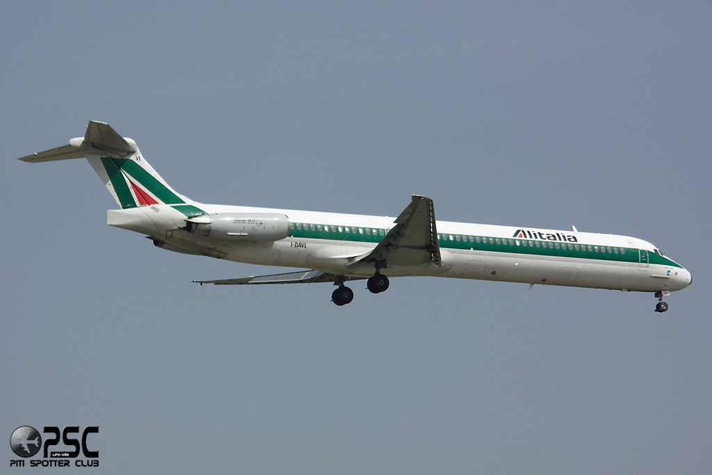 McDonnell Douglas MD-80/90 - MSN 49433 - I-DAVL  @ Aeroporto di Verona © Piti Spotter Club Verona