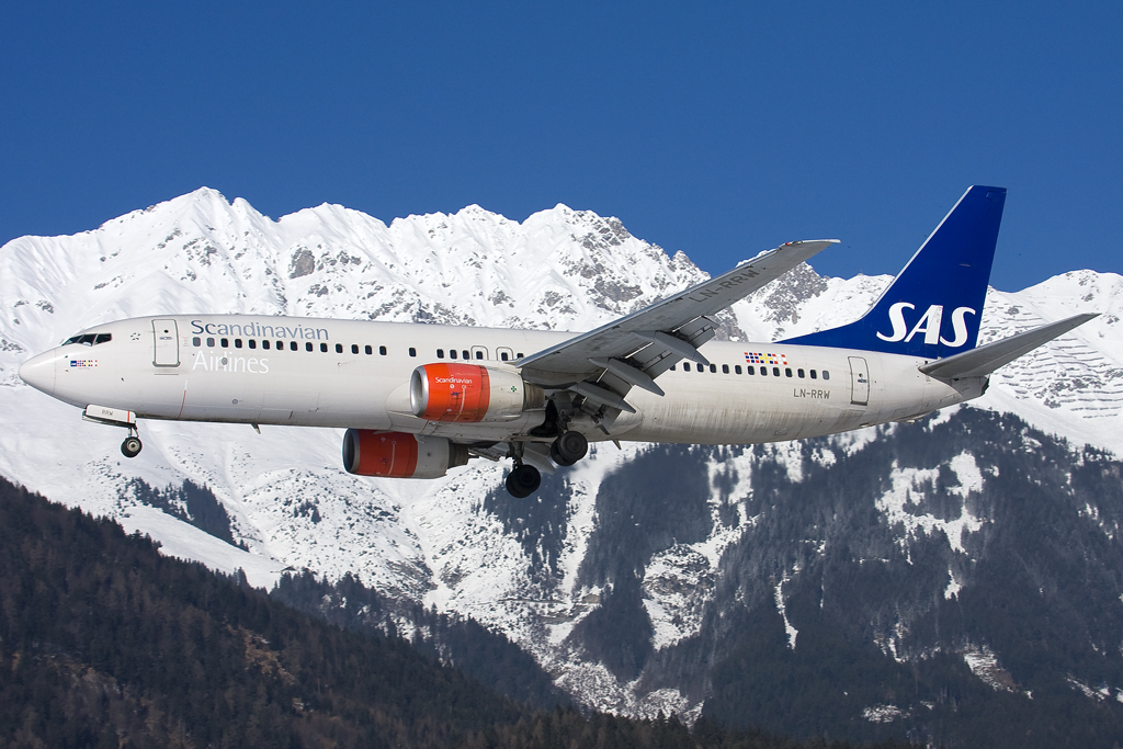LN-RRW B737-883 32277/1554 SAS Scandinavian Airlines - Scandinavian Airlines System  @ Innsbruck Airport 26.01.2013 © Piti Spotter Club Verona