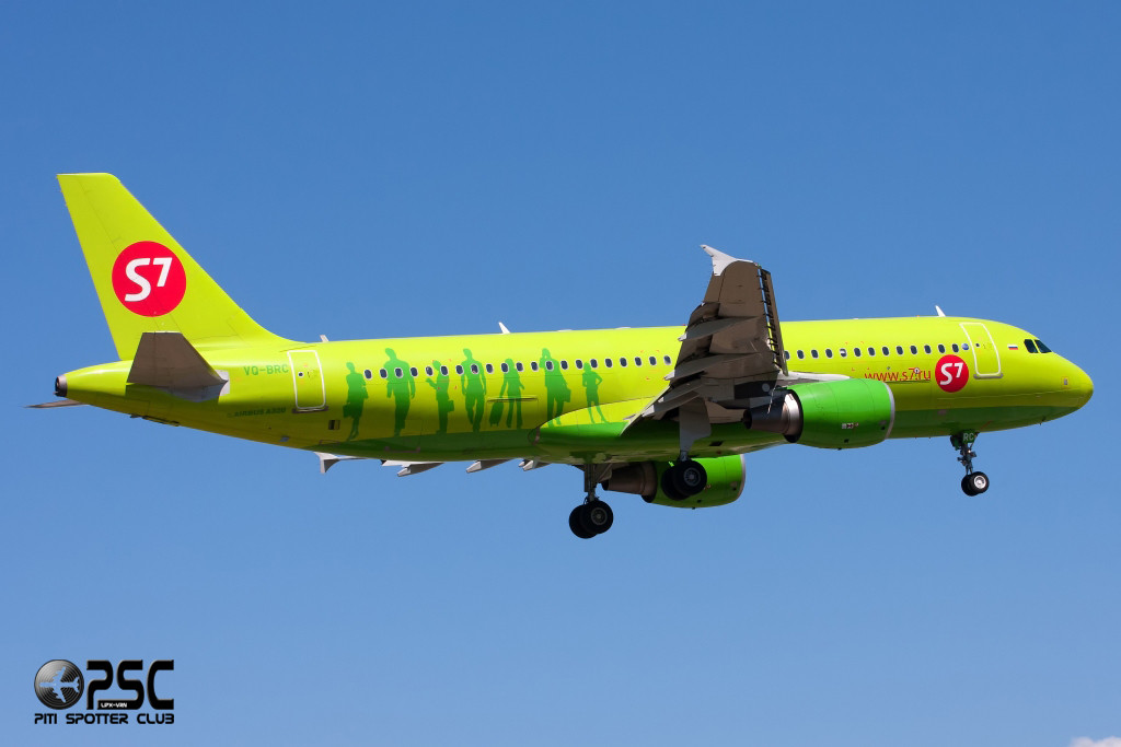 VQ-BRC A320-214 5106 S7 Airlines