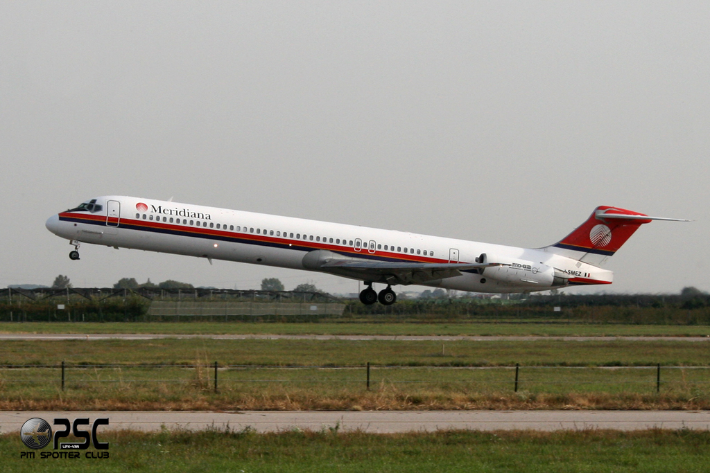 I-SMEZ  MD-82  49903/1949  Meridiana  @ Aeroporto di Verona © Piti Spotter Club Verona 