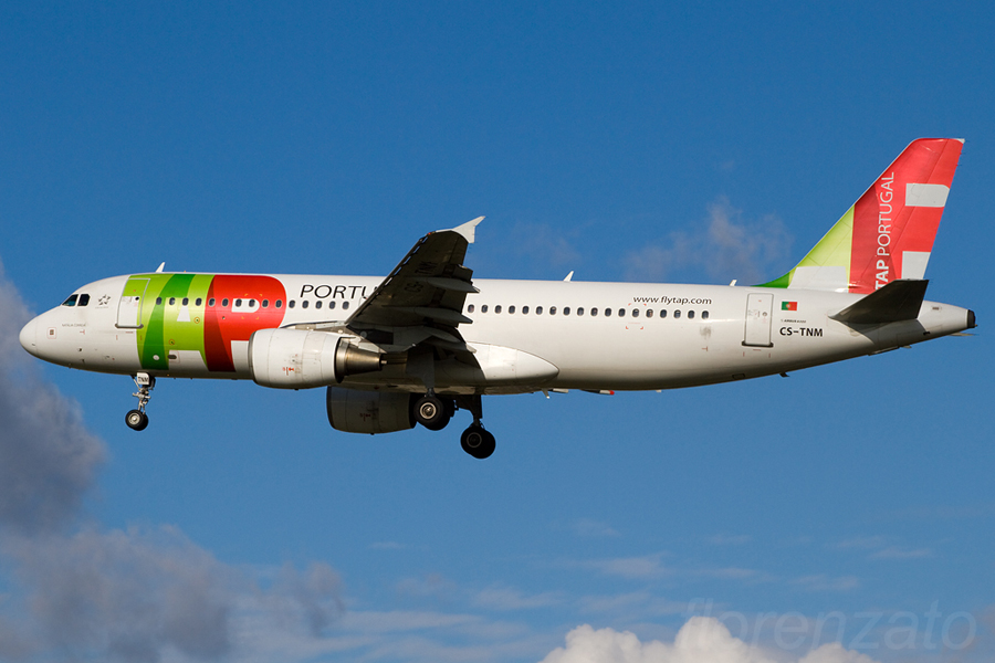 CS-TNM A320-214 1799 TAP Portugal - Transportes Aéreos Portugueses @ London Heathrow Airport 08.02.2013 © Piti Spotter Club Verona