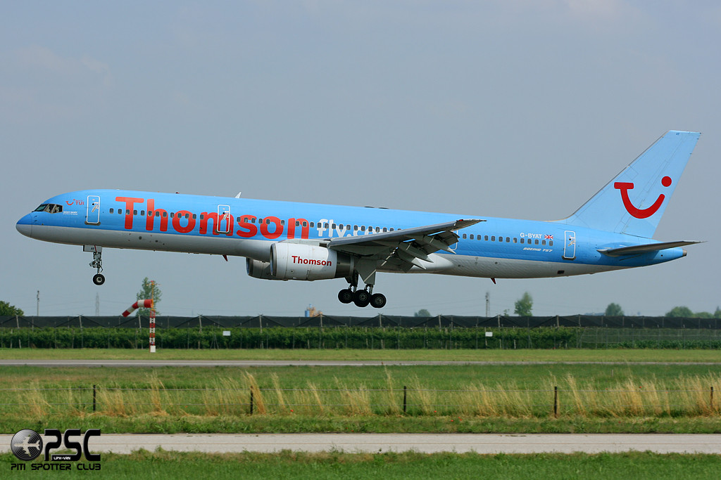 Boeing 757 - MSN 27208 - G-BYAT  @ Aeroporto di Verona © Piti Spotter Club Verona