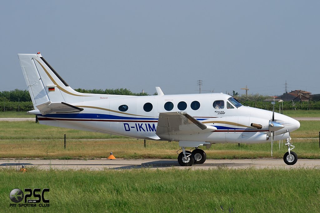 D-IKIM Beech C90B LJ-1324 Rudolf Kimmerle Gewerbebau @ Aeroporto di Verona © Piti Spotter Club Verona