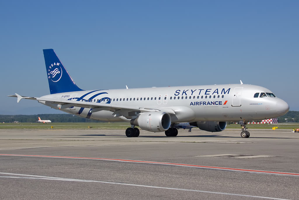 F-GFKS A320-211 187 Air France @ Milano Malpensa Airport 26.06.2011 © Piti Spotter Club Verona