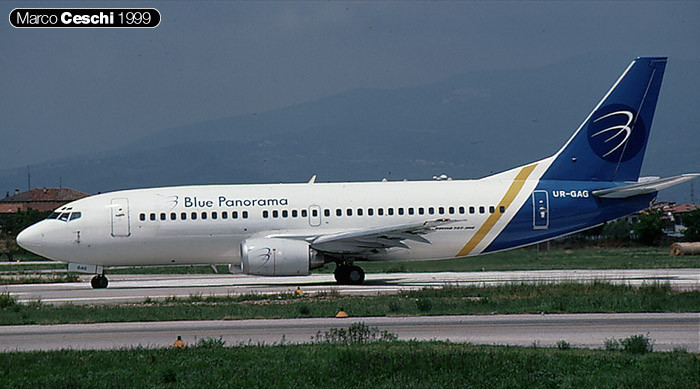 UR-GAG  B737-35B  24238/1626  Blue Panorama Airlines  @ Aeroporto di Verona © Piti Spotter Club Verona 