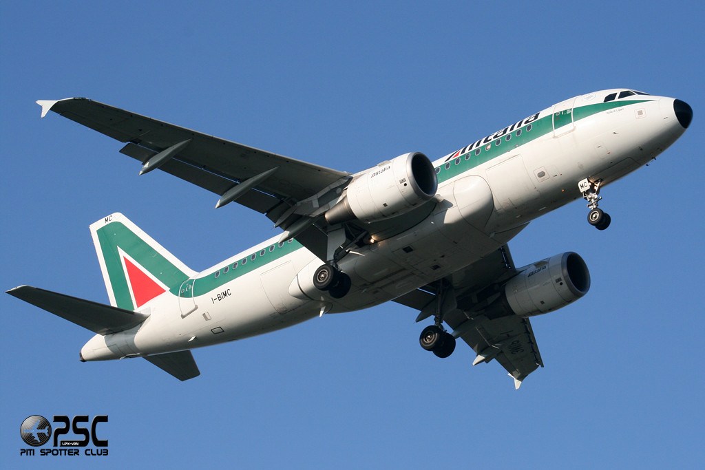 Airbus A319 - MSN 2057 - I-BIMC @ Aeroporto di Verona © Piti Spotter Club Verona