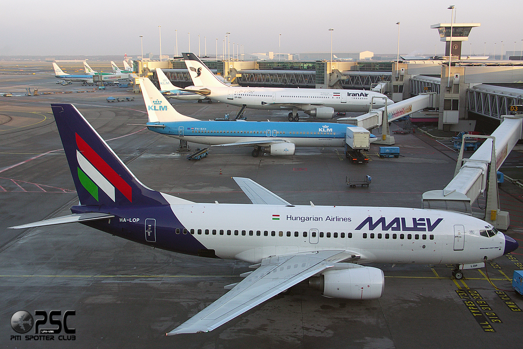 HA-LOP B737-7Q8 29354/1581 Malév Hungarian Airlines-Magyar Légiközlekedési Vallalat @ Amsterdam Airport 2005 © Piti Spotter Club Verona