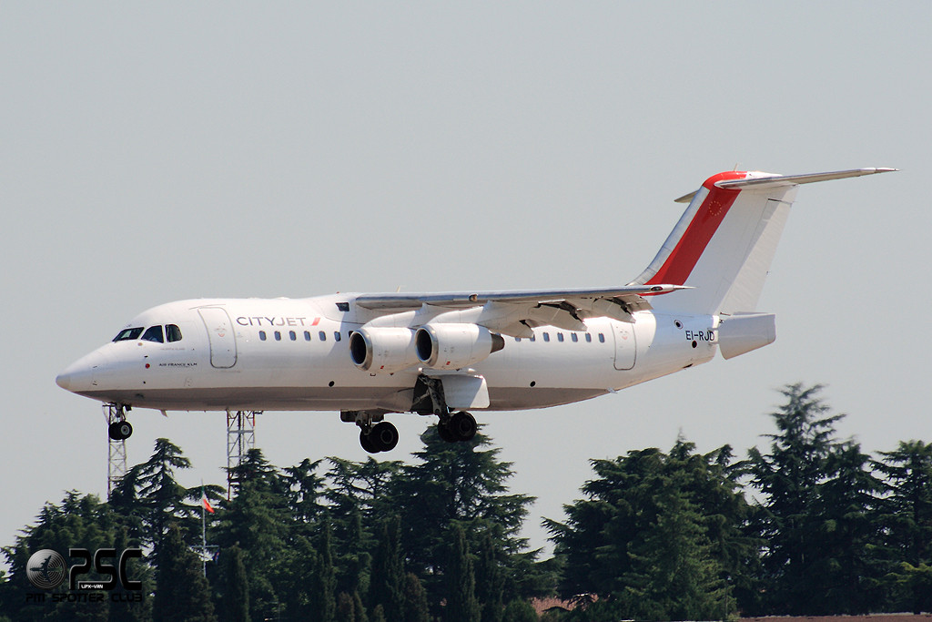 EI-RJD BAe146-RJ85 E2334 CityJet