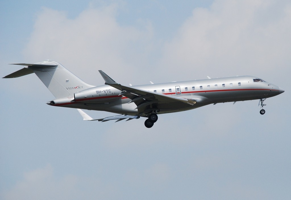 9H-VTC Global 5000 9571 VistaJet