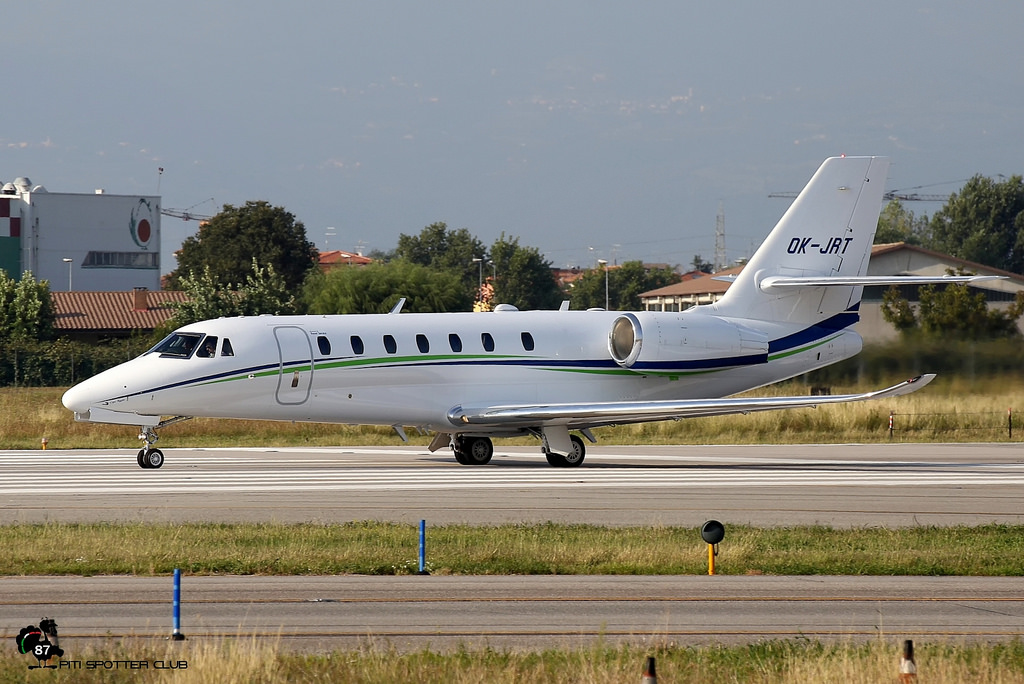 OK-JRT Ce680 680-0558 Travel Service @ Aeroporto di Verona - 30/09/2016 © Piti Spotter Club Verona