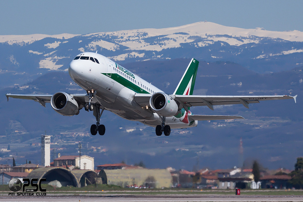  Airbus A319 - MSN 5018 - EI-IMT @ Aeroporto di Verona © Piti Spotter Club Verona