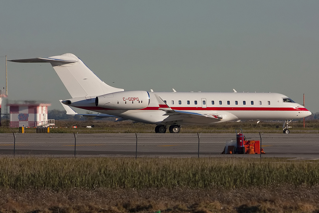 C-GDPG Global 5000 9178 Execaire @ Venice Airport 07.11.2012 © Piti Spotter Club Verona