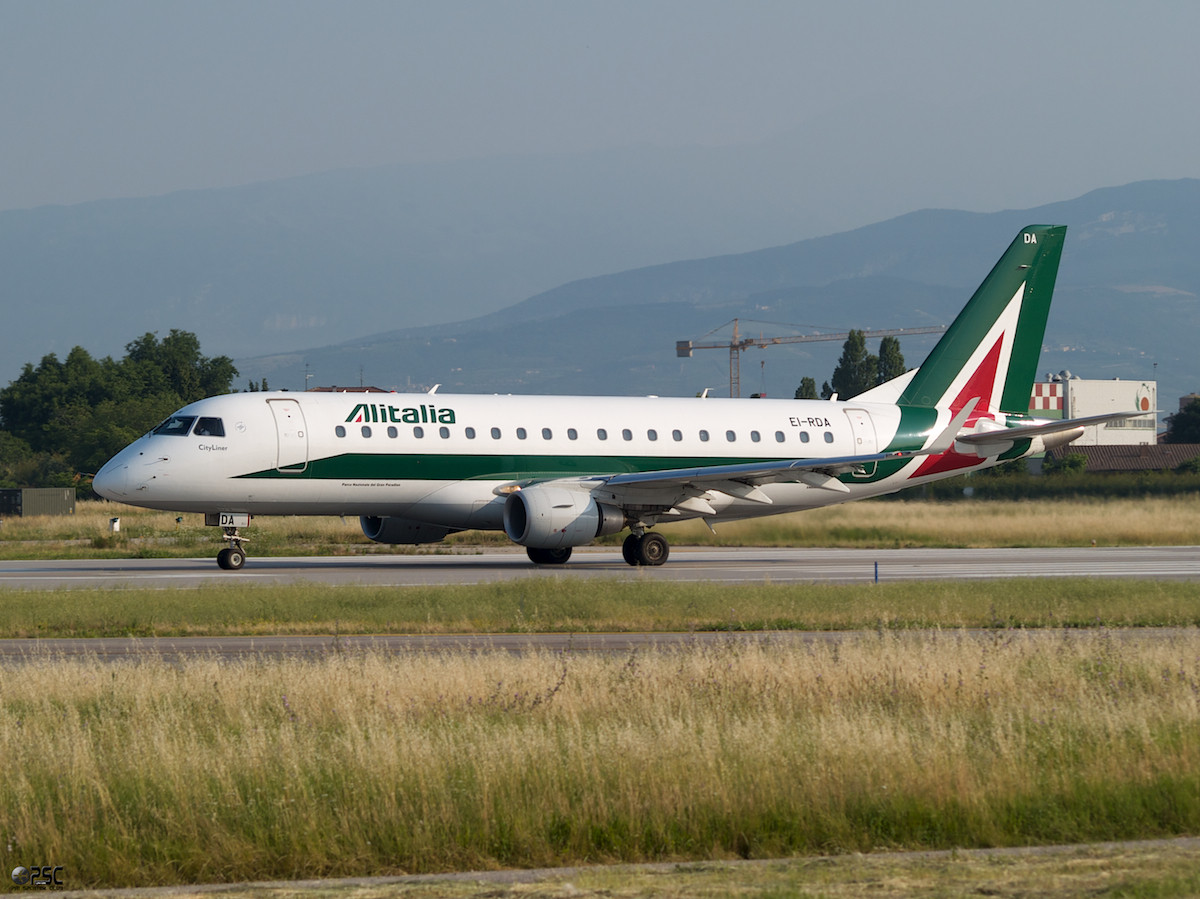 Embraer 170/175 - MSN 330 - EI-RDA