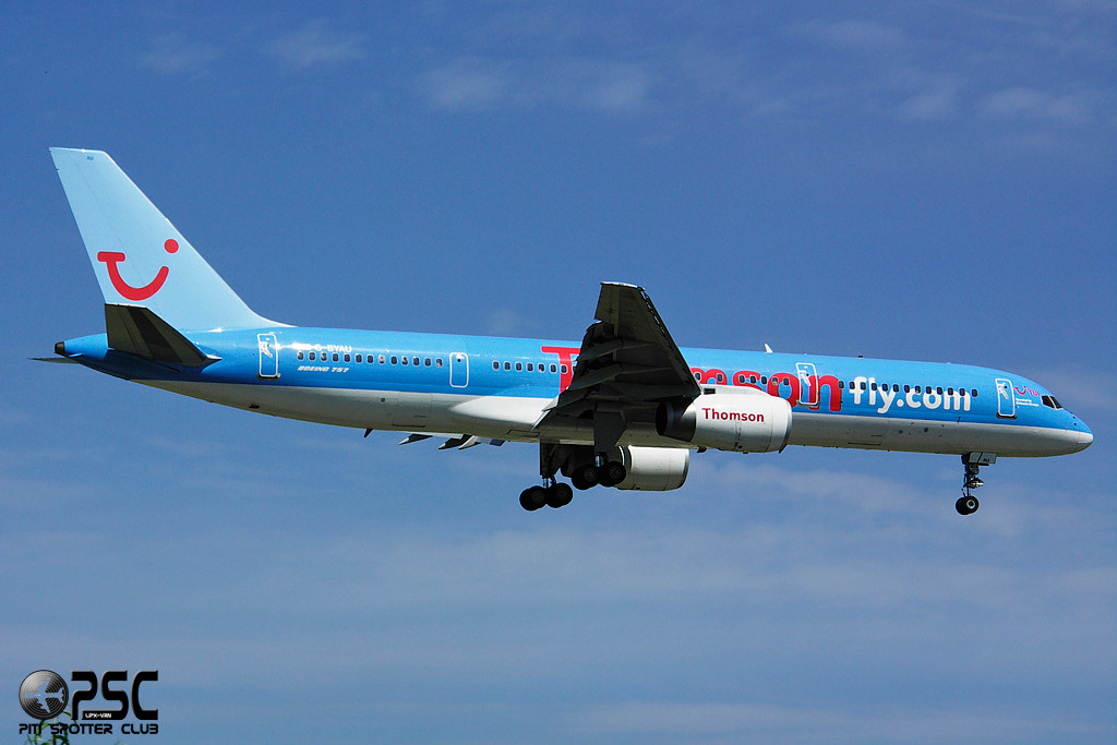 Boeing 757 - MSN 27220 - G-BYAU @ Aeroporto di Verona © Piti Spotter Club Verona