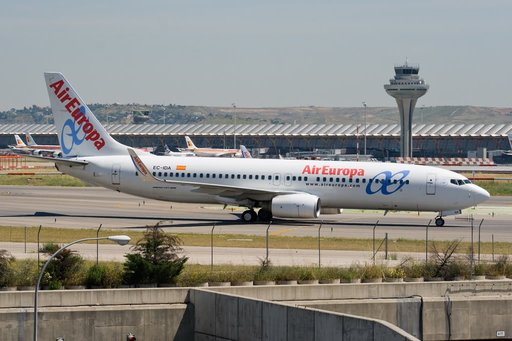 EC-IDA B737-86Q 32773/1051 Air Europa @ Madrid Airport - 25.05.2011  © Piti Spotter Club Verona