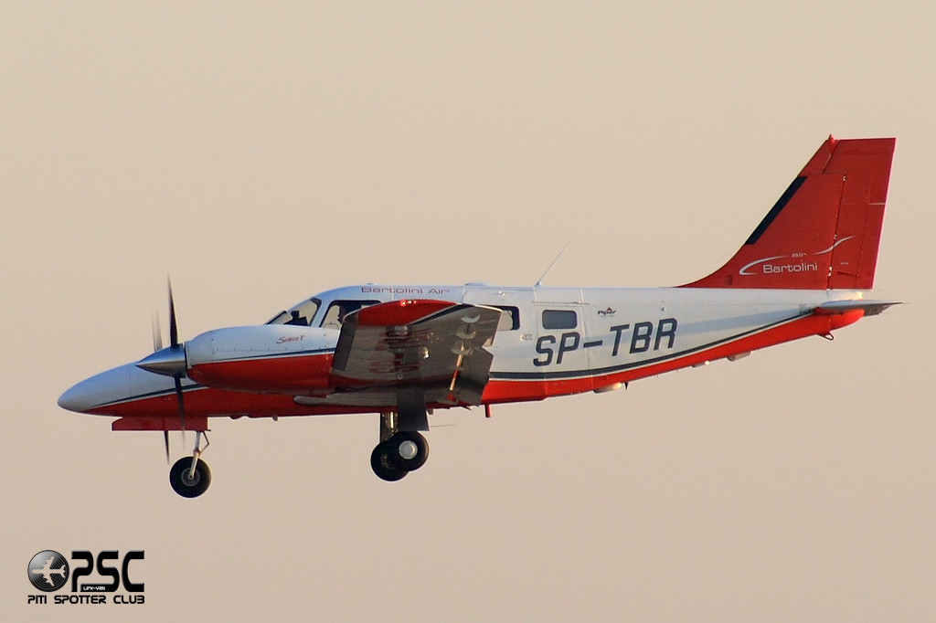 SP-TBR Piper Aircraft Inc PA-34-220T Seneca V PA34 3449368 L2P  48C830 Bartolini Air