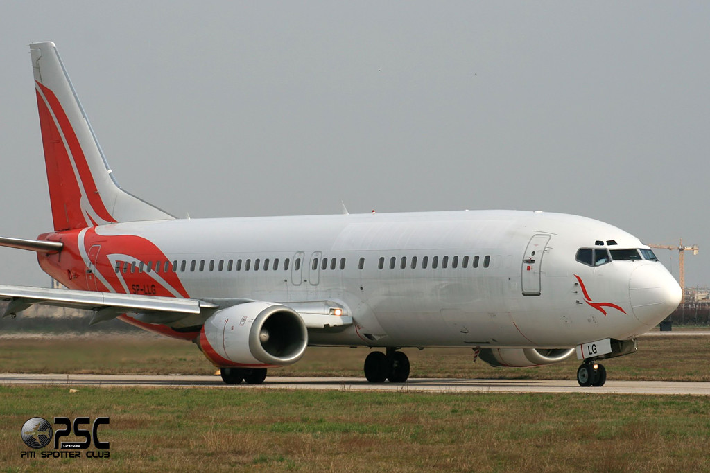 SP-LLG B737-45D 28753/2895 Centralwings