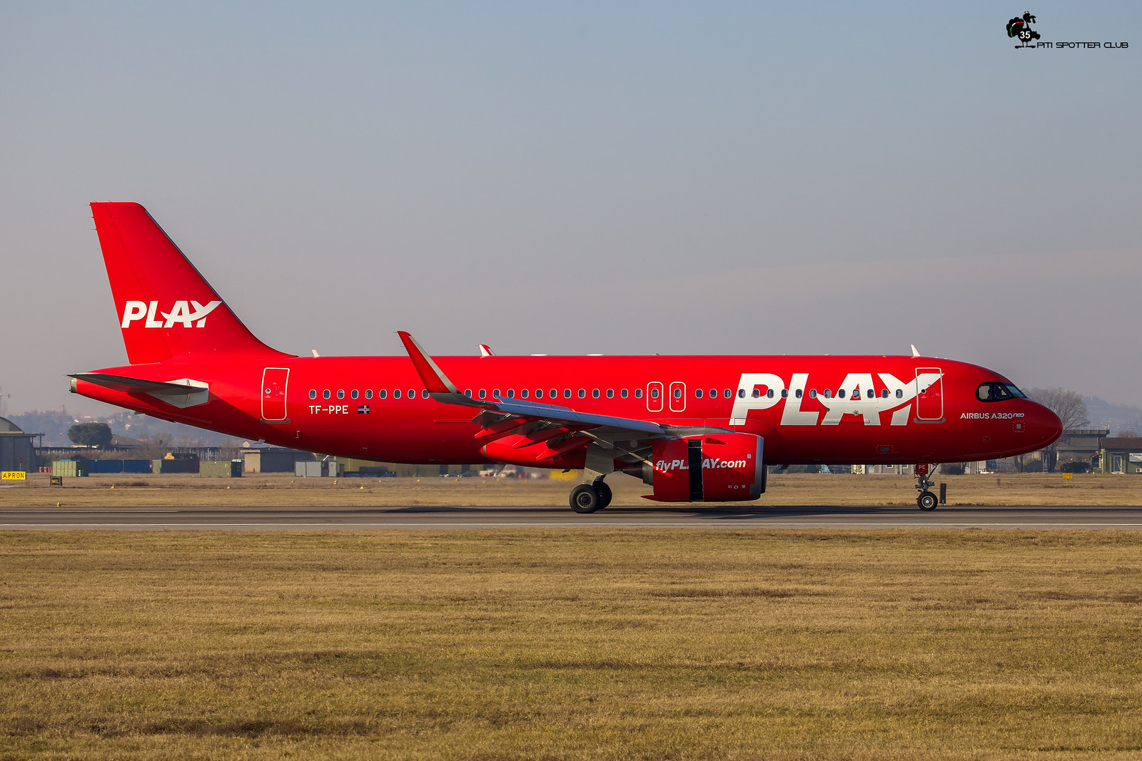 Play cessa le operazioni e cancella la Verona - Reykjavik