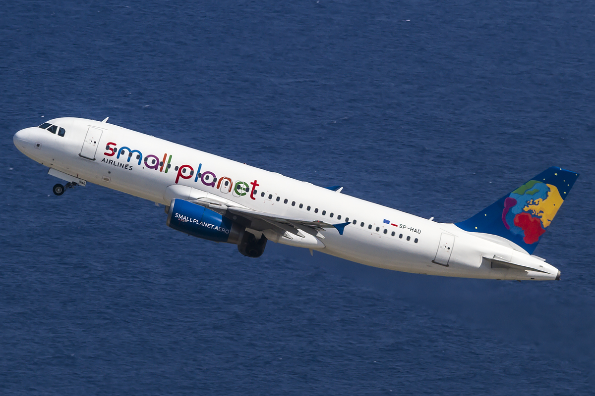 SP-HAD A320-232 2016 Small Planet Airlines Poland @ Rhodes Airport 06.07.2015 © Piti Spotter Club Verona