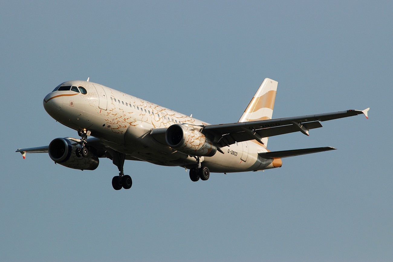 G-DBCD A319-131 2389 British Airways 20jun12 London Olympics - Dove special c/s jun12 