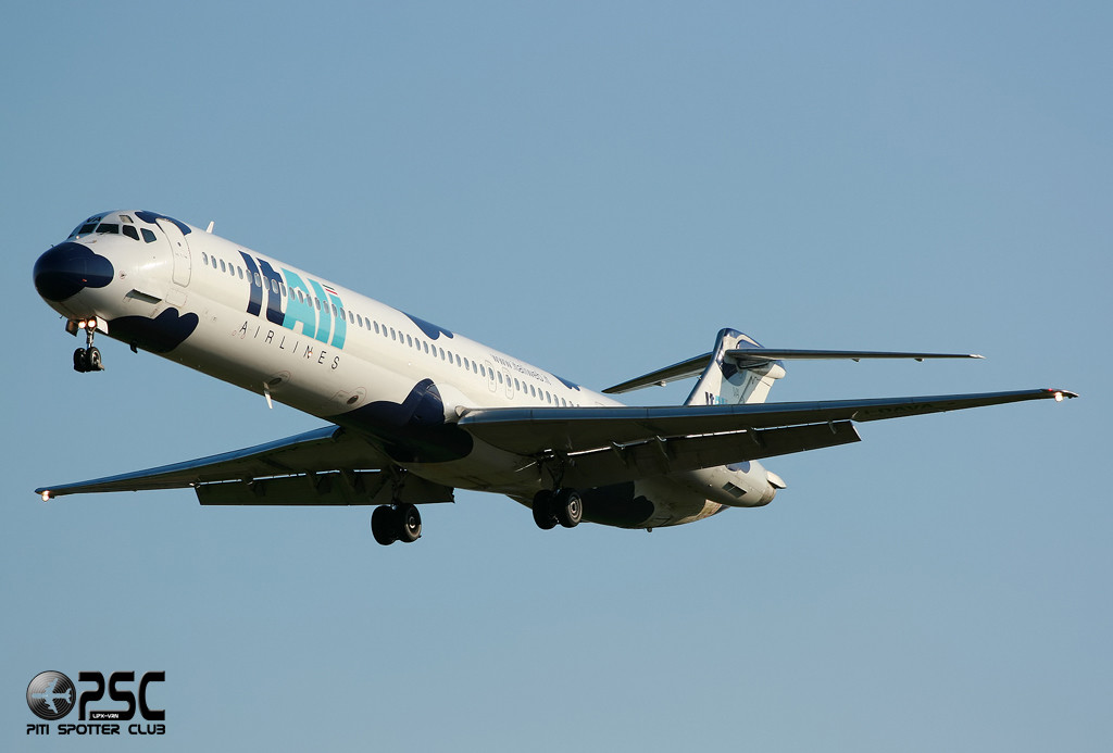 I-DAVA MD-82 49215/1253 Itali Airlines