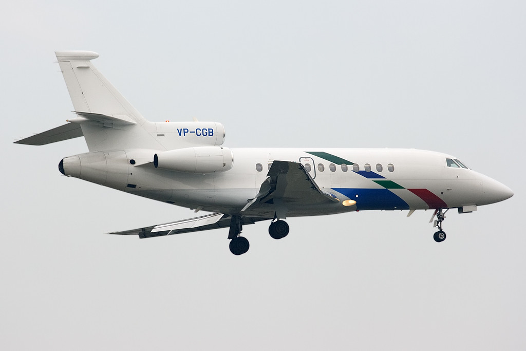 VP-CGB Falcon 900B 145 Volkswagenwagenwerke AG