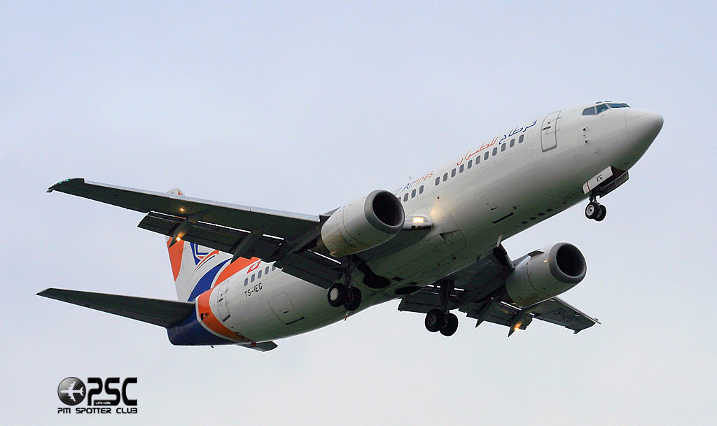 TS-IEG B737-31S 29116/3005 Karthago Airlines